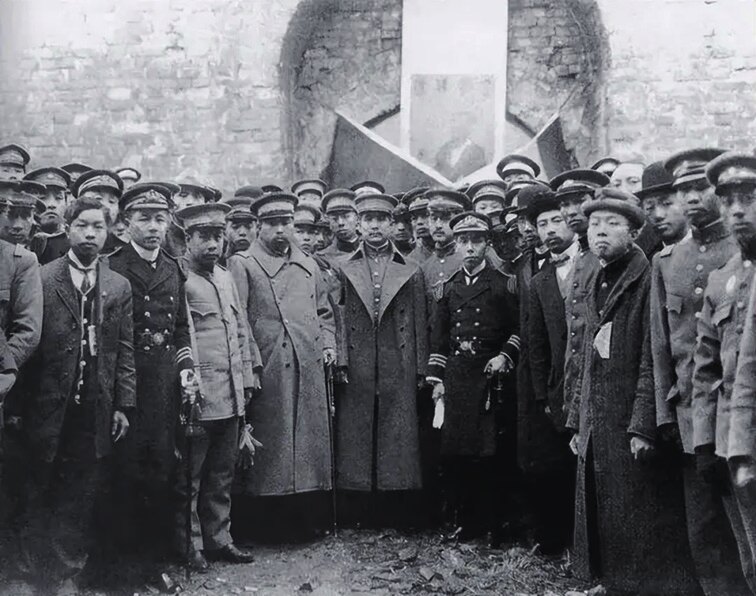 1911 Xinhai Devrimi, Çin’in son imparatorluk hanedanı olan Qing hanedanlığına son vermiş ve 1 Ocak 1912'de Çin Cumhuriyeti'nin kurulmasıyla sonuçlanmıştır (Fotoğraf: China Daily, 2017)