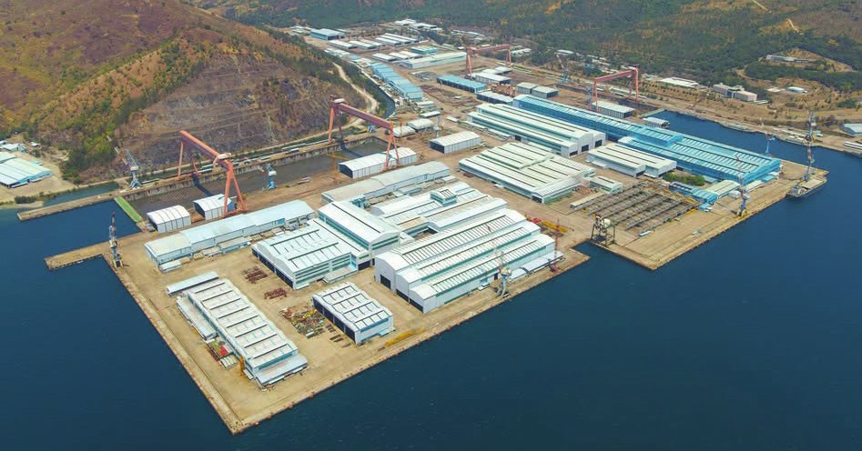 Filipinler, Güney Kore ve ABD’nin ekonomik yatırımlarının desteğiyle Subic Körfezi’nde HD Hyundai Heavy Industries, Filipinler’in yeni tersanesinin açılışı yapıldı (Fotoğraf: USNI, 2025).