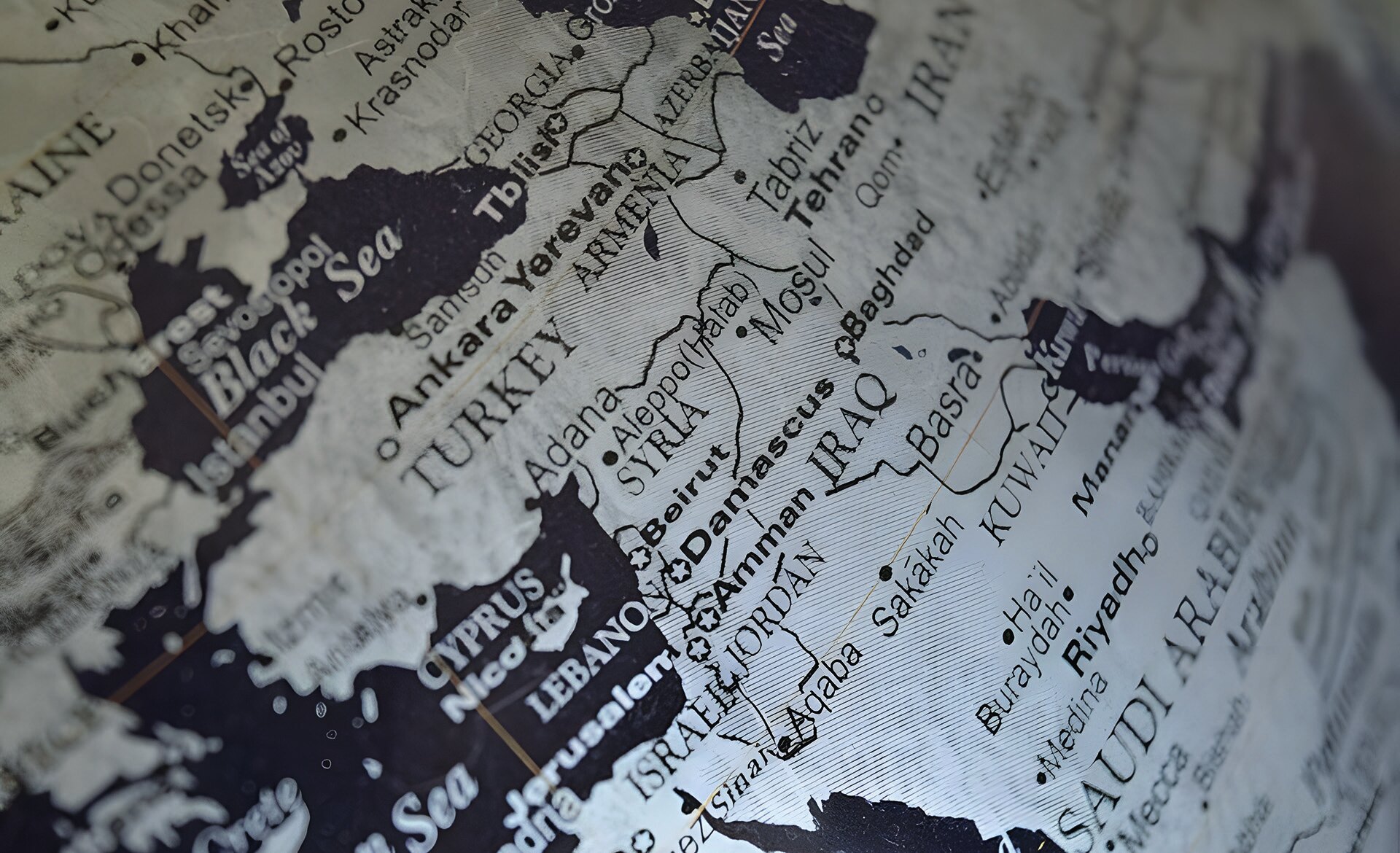 Ortadoğu adlandırması, Oryantalist bir yaratımdır (Şekil: Syed, 2021).